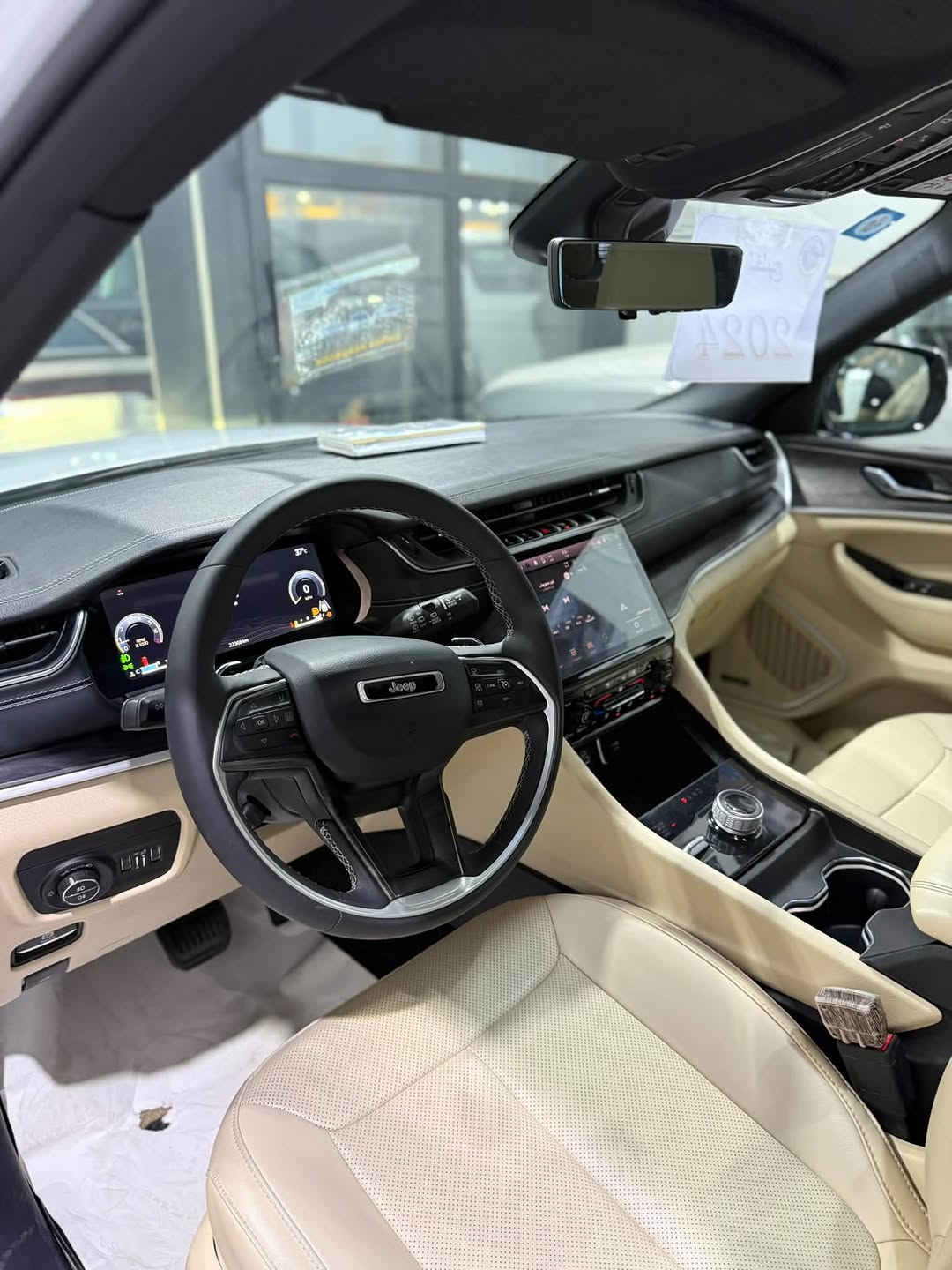 🔥 شركة الخليج لتجارة السيارات 🔥

🚙 جيب 2024 | LIMITED PLUS 👑

✨ رقم بغداد — تحويل 
✨ السيارة جاهزة
✨ ماشية 22 ألف كم
✨ كفالة عامة
✨ داخل بيجي. جلد 
✨ معروضة داخل صالات شركة الخليج

📍 البصرة – معارض القبلة قرب مجسر القبلة

📞 ***********

🤝 لأي استفسار بخدمتكم
❤️ حياكم الله ونورتونا
