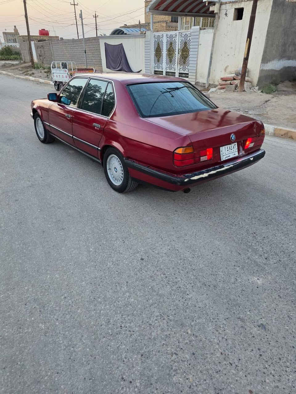 سلام عليكم بيم مديل 92  سياره مكفوله من لضربه ول تبديل  برانكيت مكفول رقم بغداد مشروع وطني تحويل سياره فول موصفات كشن تدفه تبريد  جلد فتحه تبريد خلفي امامي برده كهربايه تخم تاير جديد حداديه جديده با تري جديد  كهربايات كلهه شغاله مكينه وكير جدد حويه  رقم *********** السعر 38 المكان نا صريه سوق الشيوخ
