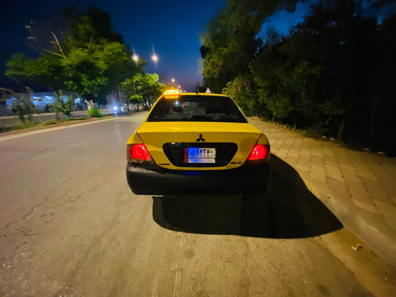 لانسەر تەکسی 2010
گێڕو مەکینە کارەبایی تەبرید سارد و گەرم بەشەرت دەعمو لێدراوی نییە قیستەکانە مەسرەفی نییە 40گەڵا و مەعمەلە گۆڕینۆش ئەکەم لە دەربەنیخانم
***********
***********
