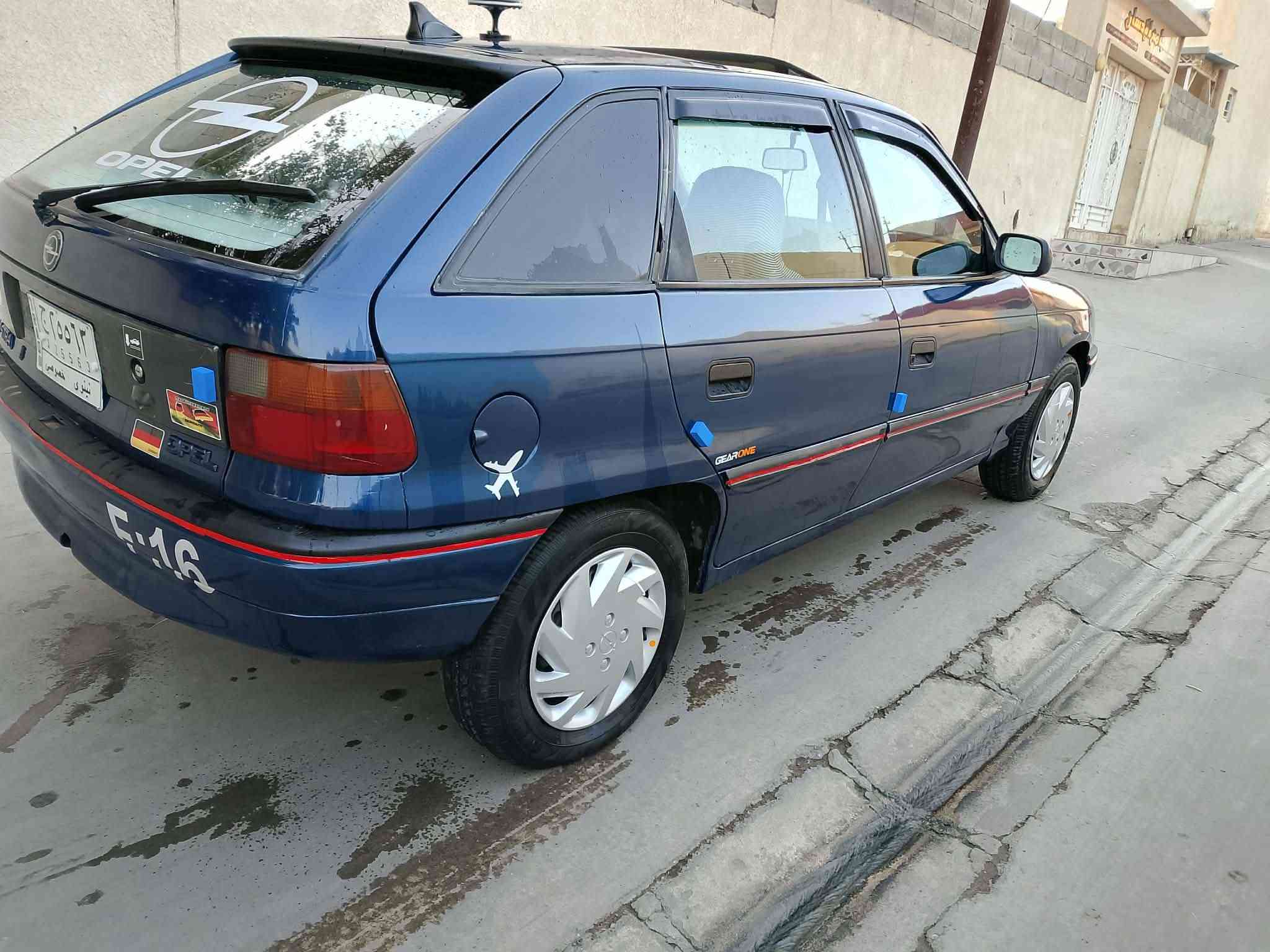 السلام عليكم 

استره موديل،1992

حجم 20 كاربون بنزين بيها 
سنوي عظم 2029

كير ومحرك شرط 

طخم أمامي وخلفي كلو جديد 

داخل اسود جديد كهربائيات كلها 

 شغال ستيرن بور  تنتا

 جامات كهرب 

 صبغ عام جمالي
استفسار 
***********
***********

نص مكتوب في الصور:
- ***********
- ***********