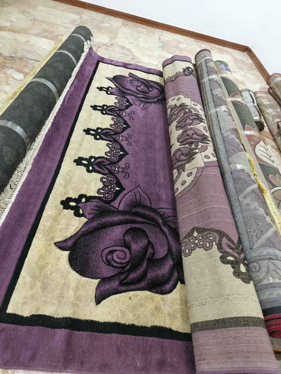 سجاد • نظيفه • سعر مناسب