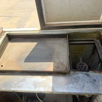 شواية بركر • طباخ • كاونتر