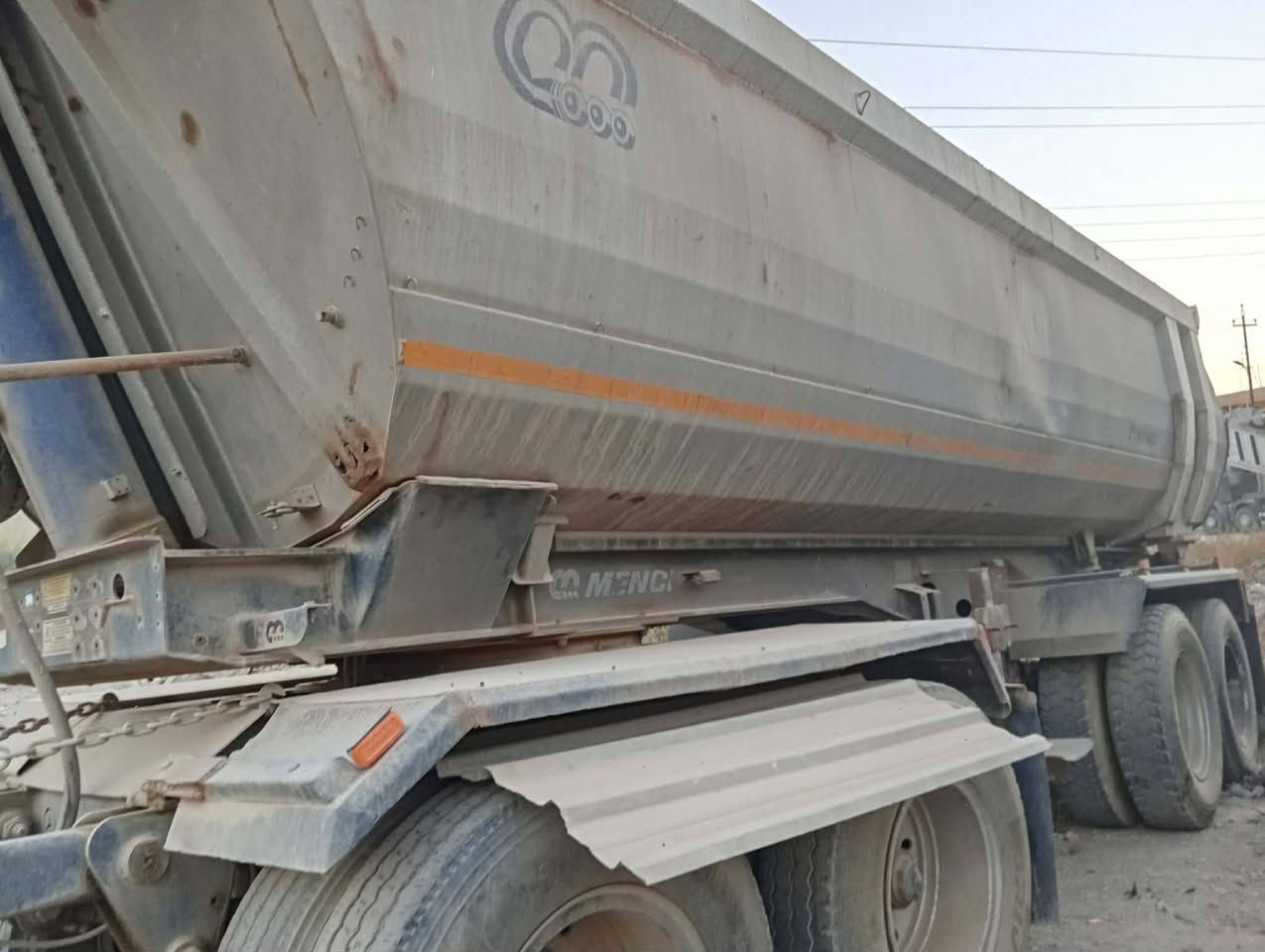السلام عليكم هاي مقطوره دغم تاير صينيه نضيفه 4دناكير الشاصي نضيف الهوك نضيف الباب جك الحوض مال البدي نضيف بدون خياص نضيفه جدا اتصال عل هذا الرقم خاص ماكو ***********
