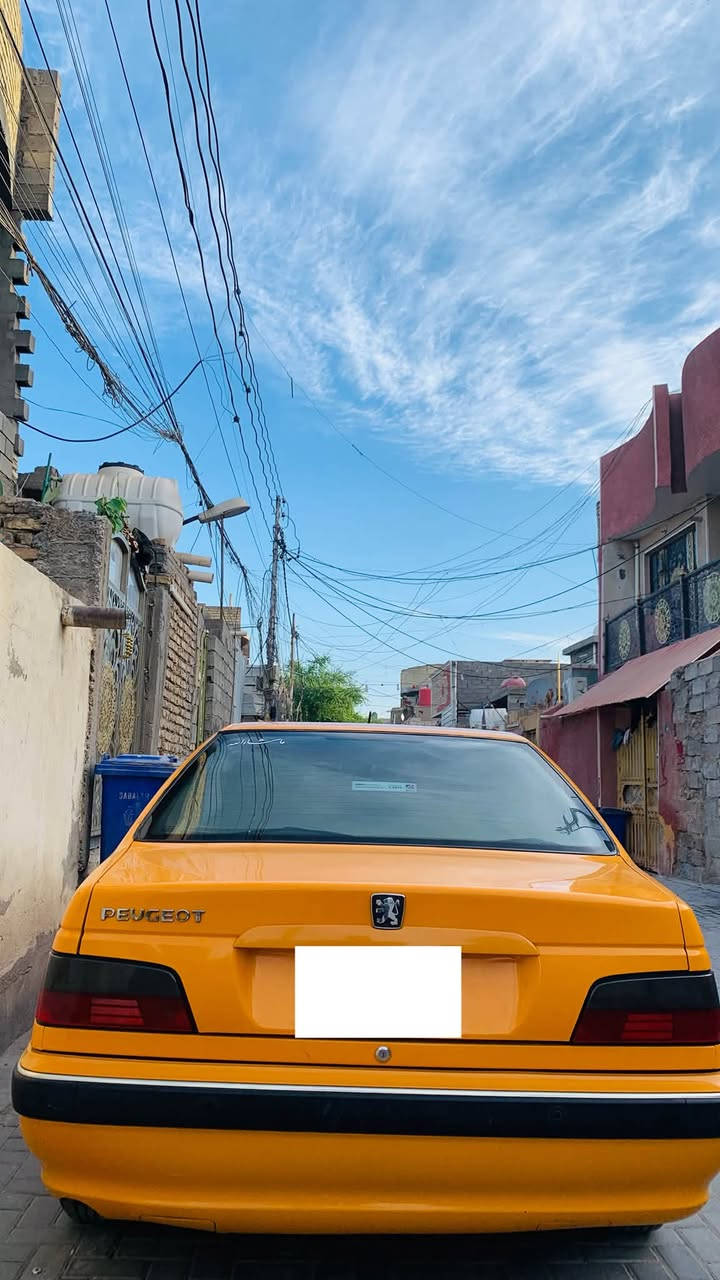 لسلام عليكم 

بيجو بابل موديل 2023  ماشيه 90 الف 

مكينه وكير نضيفات بدون تنقيص ولا تبخير 
بيهه جاملغ صبغ 
وباب خلف السايق يدون دواخل فقط توحيد لون الشركه
تبريد ثلج بدون حماوة سياره كبل للشارع ماناقصهه شي
بيهه تخم تاير جديد 
السعر 71  ورقه
العنوان بغداد الشعب سبع قصور 
***********

