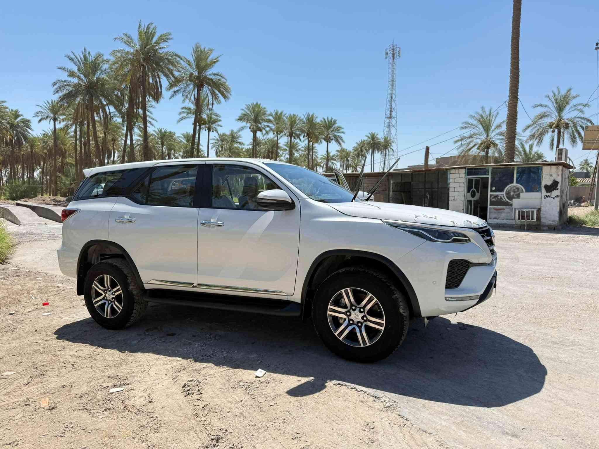 السلام عليكم 🌹
للبيع تويوتا فورجنل 2024 ياباني 🇯🇵

🚙 7 راكب

🔹 محرك 2700 CC

🔹 ماشية فقط 15 ألف كم

🔹 مكفولة كفالة عامة

🔹 مستلمة زيرو ولحد الآن على وضعية الشركة

🔹 كوشنات مخمل

🔹 شاشة

🔹 مراية قابلة للطي

🔹 تبريد ثلج ❄️

🔹 السيارة نظيفة ومرتبة وما تحتاج أي شي

💰 السعر = 305 $، قابل للتفاوض

📞 ***********
