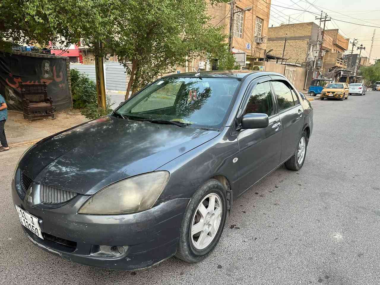 السلام عليكم لانسر بومه موديل 2007 كير مكينه خير من الله جدد حداديه جديده تخم تايرات الكهربائيات كله شغاله باتري جديد الغرفه حلوه نضيفة جديدة بلاديه محرك 2000 السيارة رقم بغداد دولي الإنكليزي مشروع وطني السياره مصبوغه حزام للجماليه الدواخل كلها مكفوله التبريد شغال ثلج والتدفئة شغاله السيارة سنتر لوك وشاشه وكامره وباقي المواصفات السيارة حلوة نضيفه جاهزه عضمته حلوه نضيفة موس السعر 66 وبيها مجال المكان بغداد الحريه الرقم ***********
