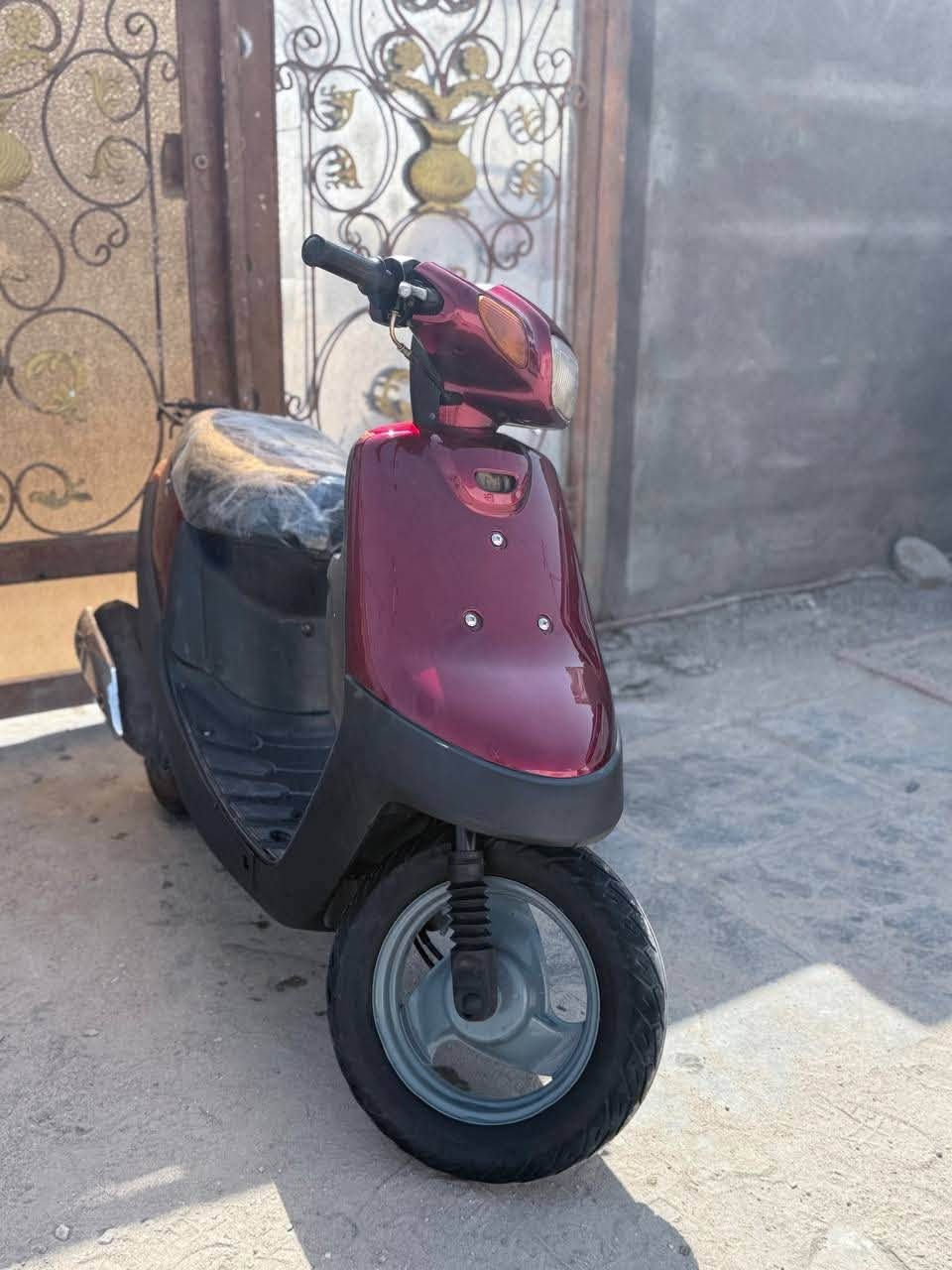 بتره للبيع دراجه مكينه ناعمه وحلوه شرط معدل ونهضه كامله كهربائيتها كلها شغاله سلف هندر اشاير لايت بك لايت عداد سرعه كيج بانزين هورن دراجه جاهزها ما نقصها برغي ناصريه مركز سعرها ب ٣٠٠ وبيها مجال  رقمي ***********
