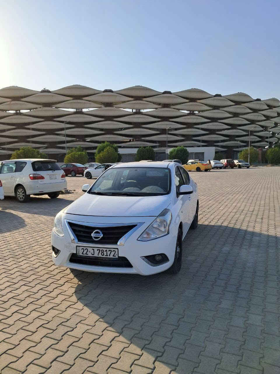 نيسان سني للبيع ام البليته عنوان بصره/ قبله بيهه بارد مبينه بل صوره 2023 ماشيه 119 سعر 113 (***********
