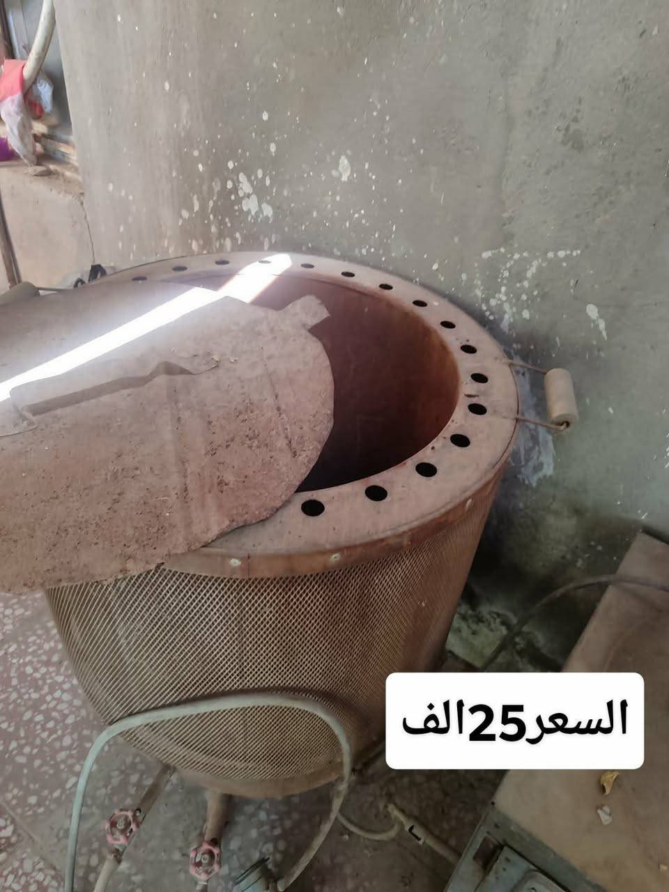 غراض مستعمله للبيع
ديوانيه...حولي الجامعه
***********
واذا شلع يصير السعر اقل

نص مكتوب في الصور:
- السعر 5 الف
- مرشحة مطبخ شغاله السعر 30 الف
- مفرغات اثنين شغالات
- السعر اثنينهن 15 الف
- عاطل السعر 20 الف
- السعر 25 الف
- السعر 20 الف