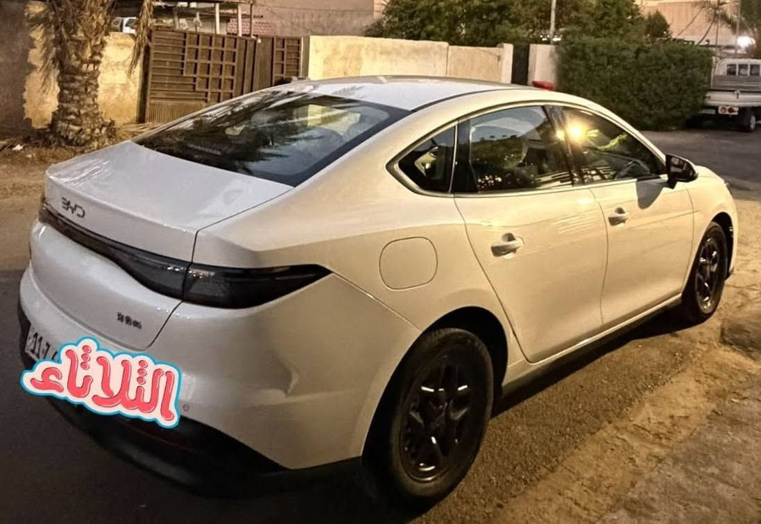 للبيع فقط سيل5  2025
رقم بغداد بااسمي
ماشية 2560 Km بحالة الزيروووو 
سيارة جديدة مكفولة .
العنوان/ بغداد حي تونس 
***********
