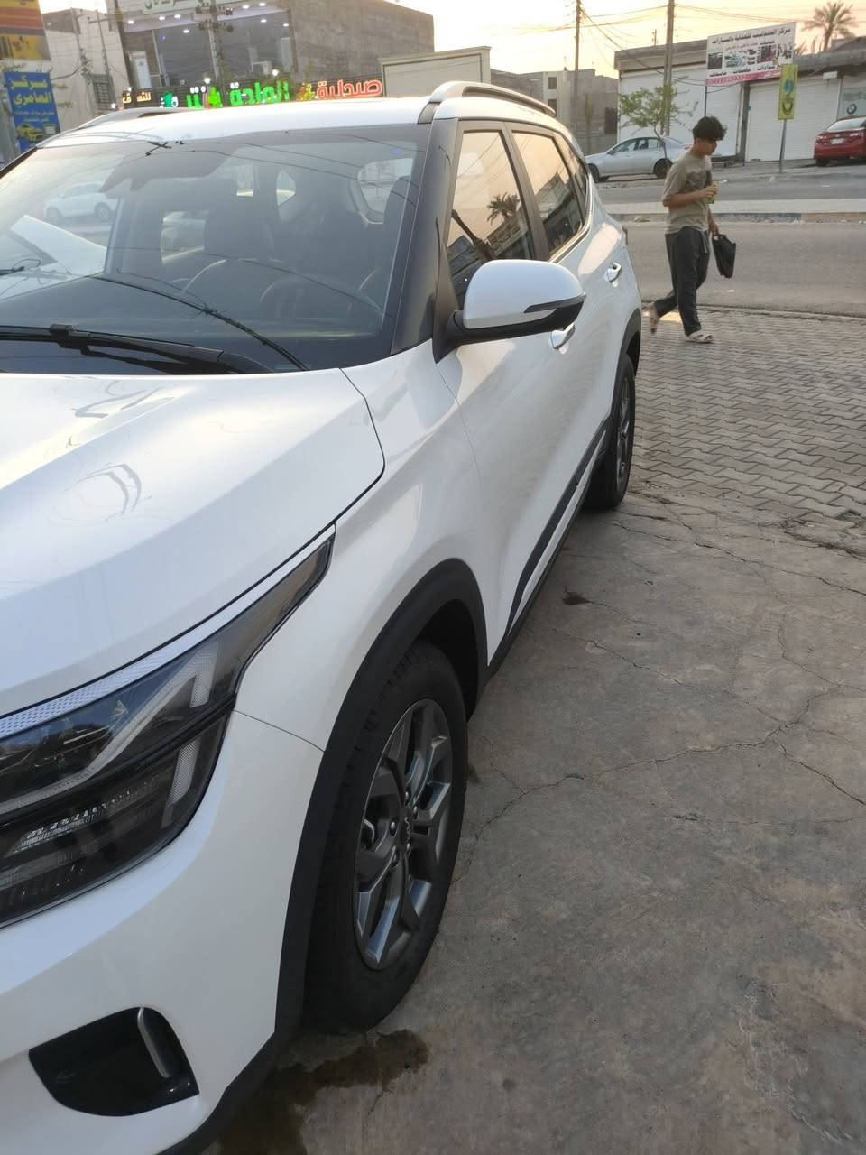للبيع – كيا سيلتوس 2025 🇮🇶

🚗 كيا سيلتوس موديل 2025 – تجميع صيني

- ماشية 15,000 كم فقط
- استخدام شخصي
- ما بيها حوادث
- نظيفة وحالتها ممتازة
- زيت المحرك مبدّل بشكل منتظم
- صبغ وكالة بالكامل
- الفحص متاح للجادين
- تسجيل البصرة

💰 السعر: 26,000,000 دينار عراقي، وقابل للتفاوض بالمعقول

📍 الموقع: البصرة
📞 للتواصل، الجادين فقط يراسلوني على الخاص
***********
