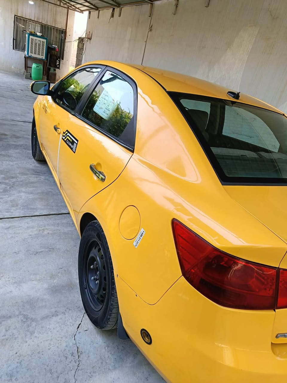 كيا فورتي موديل 12 للبيع ضررها جامرلوغ الأيسر  مكانها ديالى رقم بغداد جديد سعر 88 بيها مجال
 ‭***********‬
