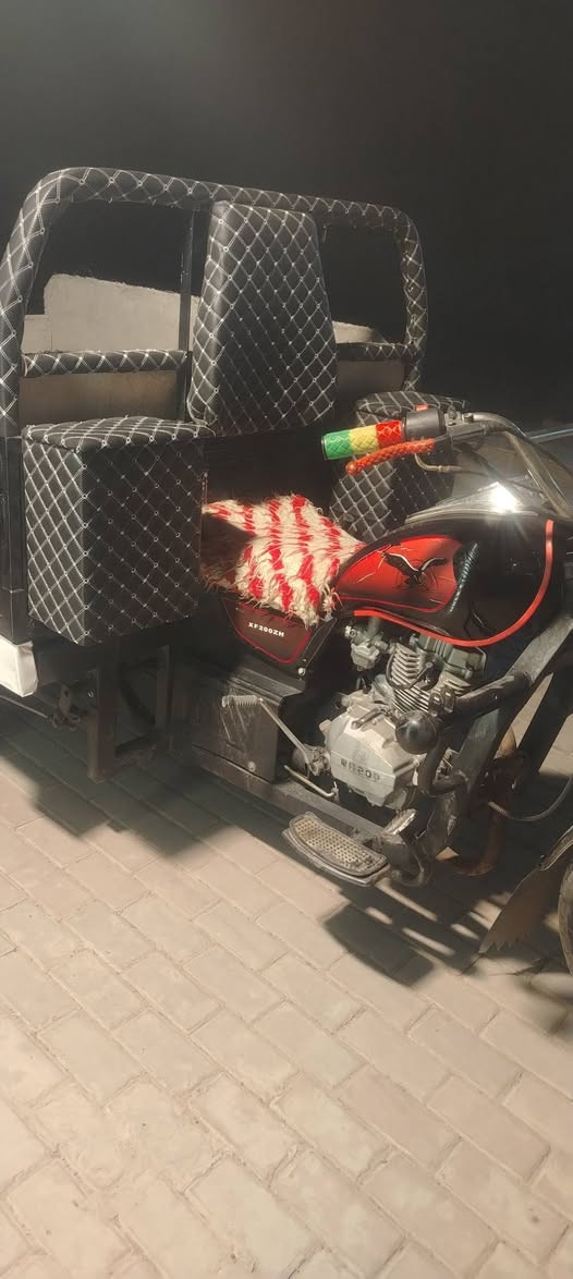 سلام عليكم ستوته للبيع موديل 21 محرك ركبه شاصي شرط كهربائيات كلها شغاله السعر مليون 350 وبيها مجال العنوان سامراء رقم الهاتف***********
