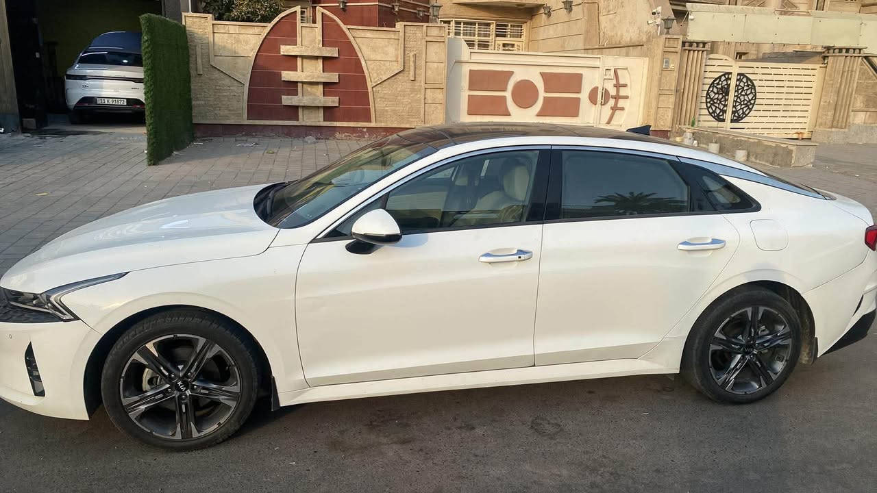 كيا k5 موديل 2021
ماشيه 84000الف
بصمة
بانوراما
مكينة 2000دوش
"
حساس امامي خلفي
بك لايت متصل
ويل 18
تبريد بيانو
تحكمات
زنون
داخل مخمل
مري شفط
تبريد قطعتين
تشغيل عن بعد شاشة كبيره بصمه
وبيه هواي مواصفات بعد السياره نضيفة بيها بارد بلهلال الجاملغ وبارد بلباب
رقم بغداد
السياره باسمي تحويل ثاني يوم السعر185 و بيه مجال
مكاني شارع فلسطين او حي العامل
***********
