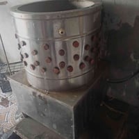 محل دجاج • صناديق ٧ • عرض ٢م