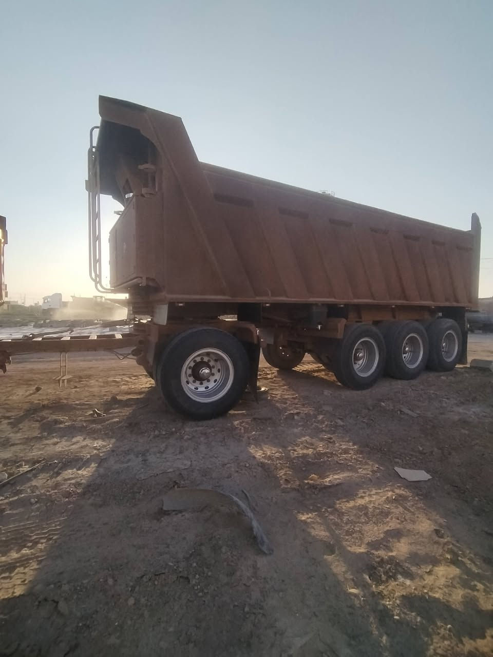 سلام عليكم البيع مقطورة تفصال النجف حمزه ناهي الطول 725 تخم تاير دناكير 16 شاصي 16 كفالة عامل العنوان ميسان السع ( 35 2 ) وهاذ رقم راعيها وانه *********** مكلف بل نشر
