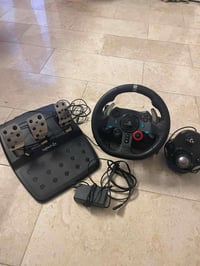 دركسون Logitech g29 للبيع حالتة نضيفة جدا وويا المحولة الأصلية وگير ود...