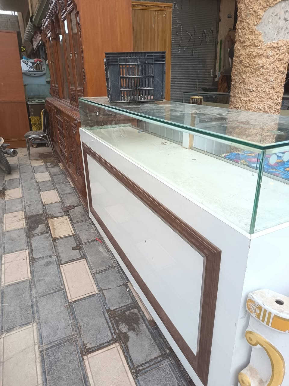 لوكر • مستعملات • شارع سدير النجف