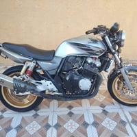CB4 • أكراپوفيتش • دهن جديد