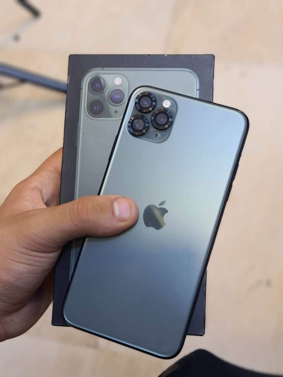 للبيع
ايفون 11برو ماكس ٢٥٦ 

ذاكره ٢٥٦ 

بطاريه ١٠٠ مبدله اصليه بدون صرف شحن 

وشاشه اصليه مبدله بشرط لا تعليك ولا تصفن 

جهاز كامل كارتون ويا كفر لزكه عدسات جهاز حيل حلو 

نضيف وبدون اي عيب سيم كارت صوت سماعات كامرات دمعه كلهم شغالات حيل حلوات جهاز جديد  مال بيت نضافه ١٠٠٠بل ميه 

السعر 265 وبي مجال لشراي 

عنواني كركوك 

***********
