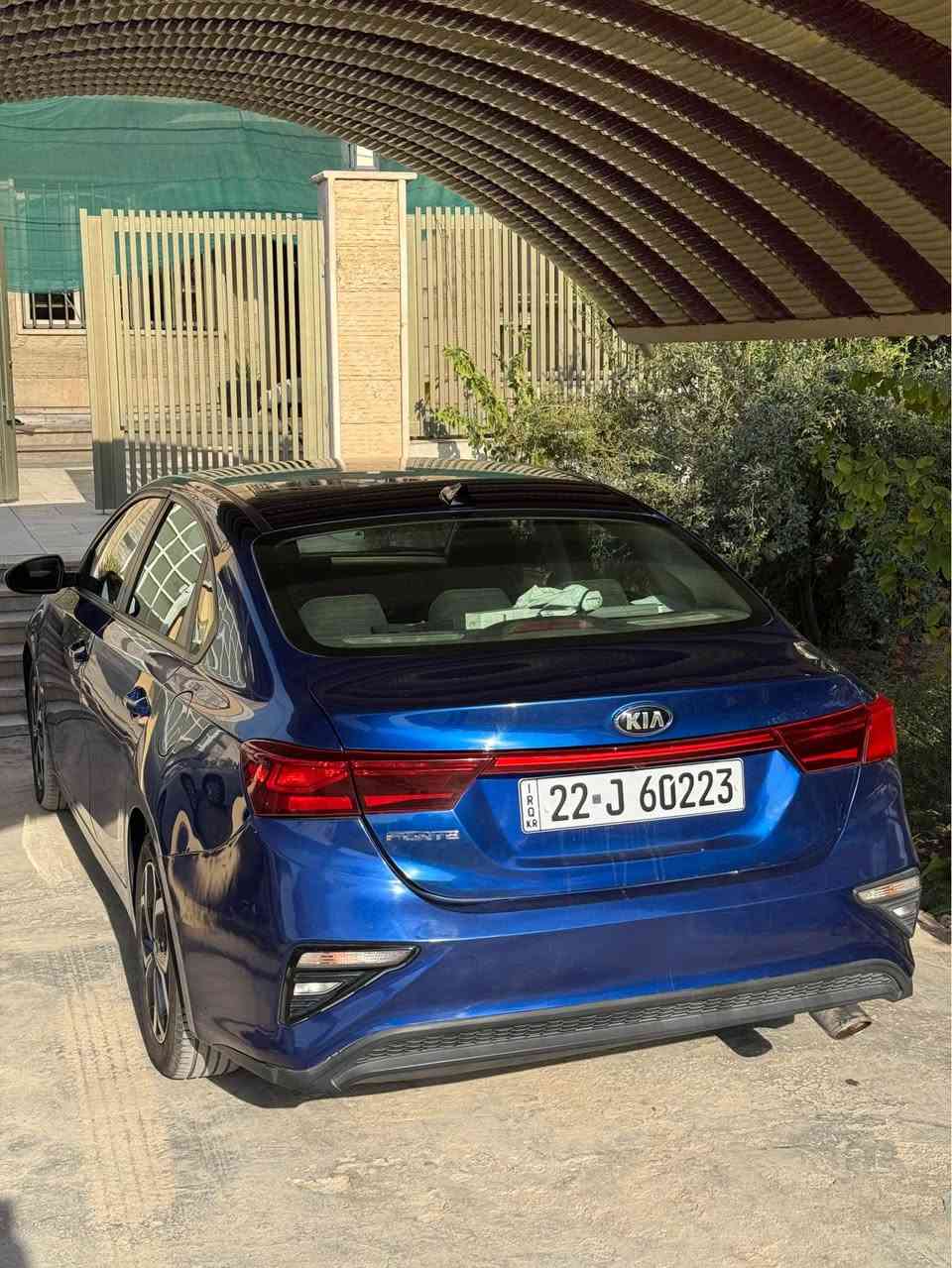 فورتي 19 شكل 20 
رقم اربيل بأسمي سنوية و هزه جديده
كاميرا دواره
تحديد مسار 
بريك ذاتي 
كاربلي 
كشافات بلادي
محرك 2000 دوش 
كير At 
محرك و كير مكفول و ع الفحص جداً نظيفات
الحادث شويه من قبغ الجنطه و الايرباكات كلها سليمه
ماشيه 78 mi
للاستفسار *********** اتصال او واتساب حلة, بابل
