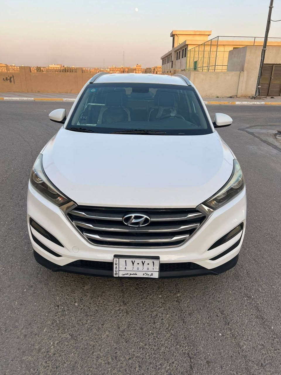 سلام عليكم 
توسان 2018 وارد امريكي فقط بنيد مبدل  
شواصي لغود كفاله 
ماشيه 49 الف 
محرك 2000 
سياره مال جناي عل ايد وحده 
جاهزه من كلشي اي نقص ماكو 
سعر قفل قفل 142 
للاستفسار اتصل عل صاحبه اني مكلف للنشر 
                ***********. مكاني كربلاء
