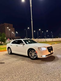 كرايسلر 300 • ٢٠١٧ • رقم بصره