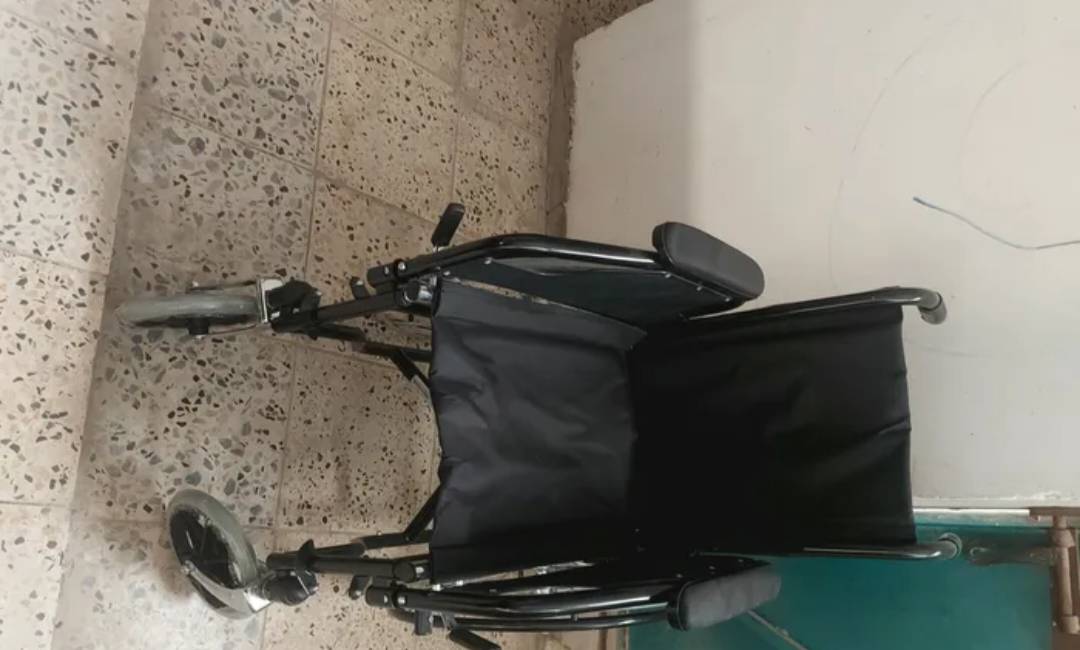 عربة اطفال معاقين • جديدة