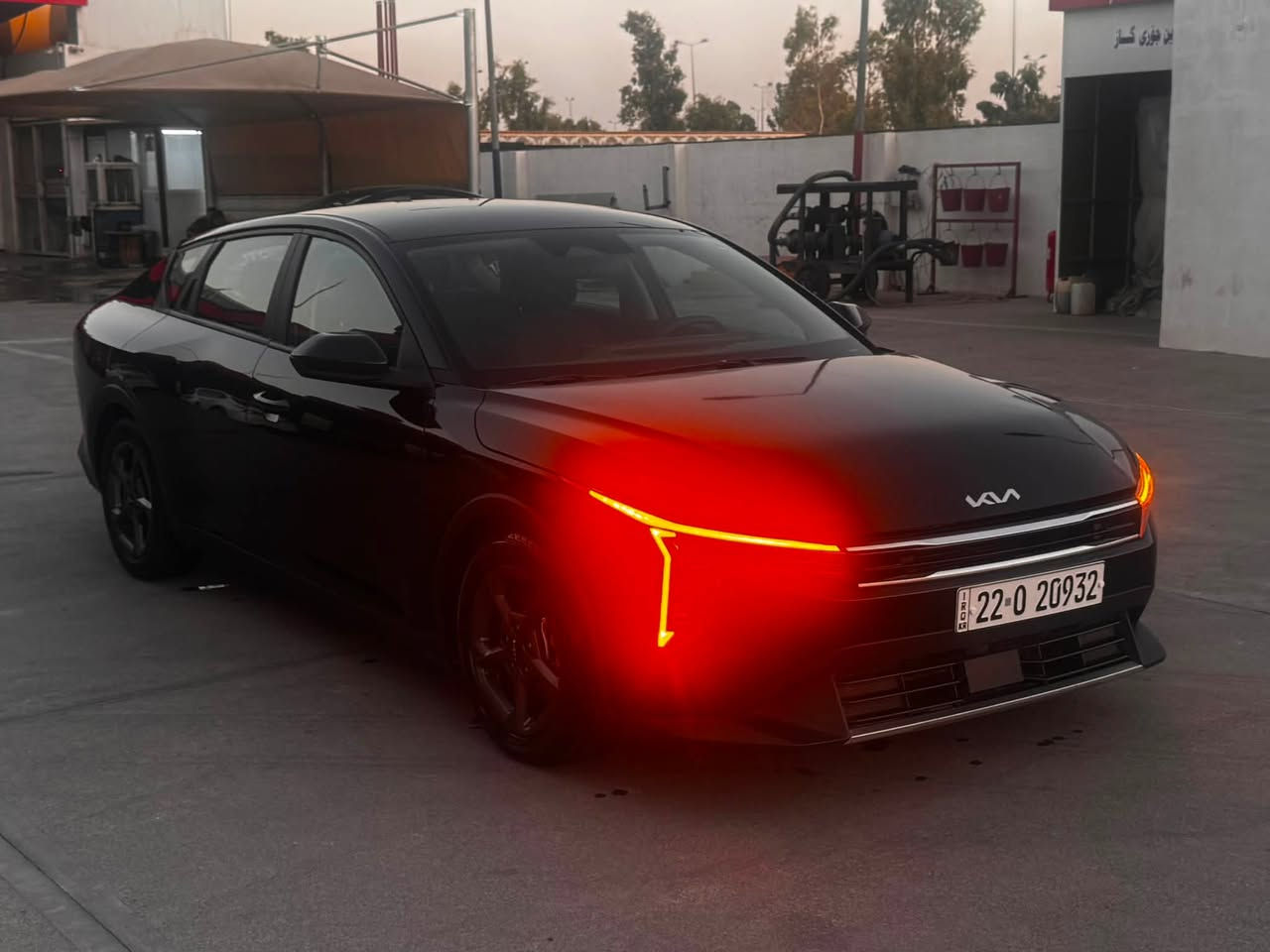 السلام عليكم كي فور شكل جديد موديل 2025 محرك 2000 دوش فئه سياره lx نص مواصفات صبغ بيه بنيد جاملغ  يرباك ستيرن وراجع سستم صورحادث بلمنشور سعر 146 وبيه مجال قليل الاتصال ***********
