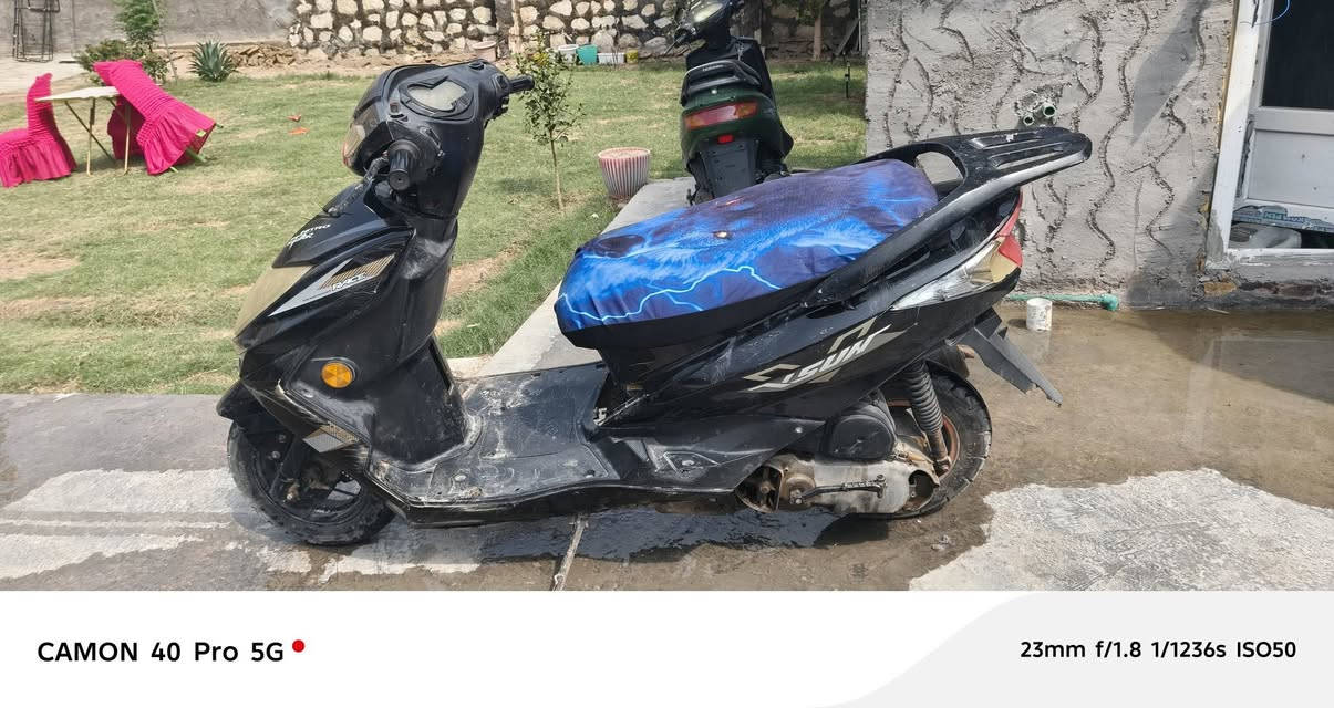 دراجه شاصي صيني مكينه ياباني بارحه طلعت من تجفيت متسمع لس صوت صالنصه بوشه ٥٥ لحد الان عله دهن سحك
كهربائيات كله شغاله بس السلف يحتاج بخاخ لان بي كابرون 
المكان السيده شريفه بابل  سعر ٢٢٥ وبيه مجال بسيط 
***********
دراجه شاصي صيني مكينه ياباني بارحه طلعت من تجفيت متسمع لس صوت صالنصه بوشه ٥٥ لحد الان عله دهن سحك
