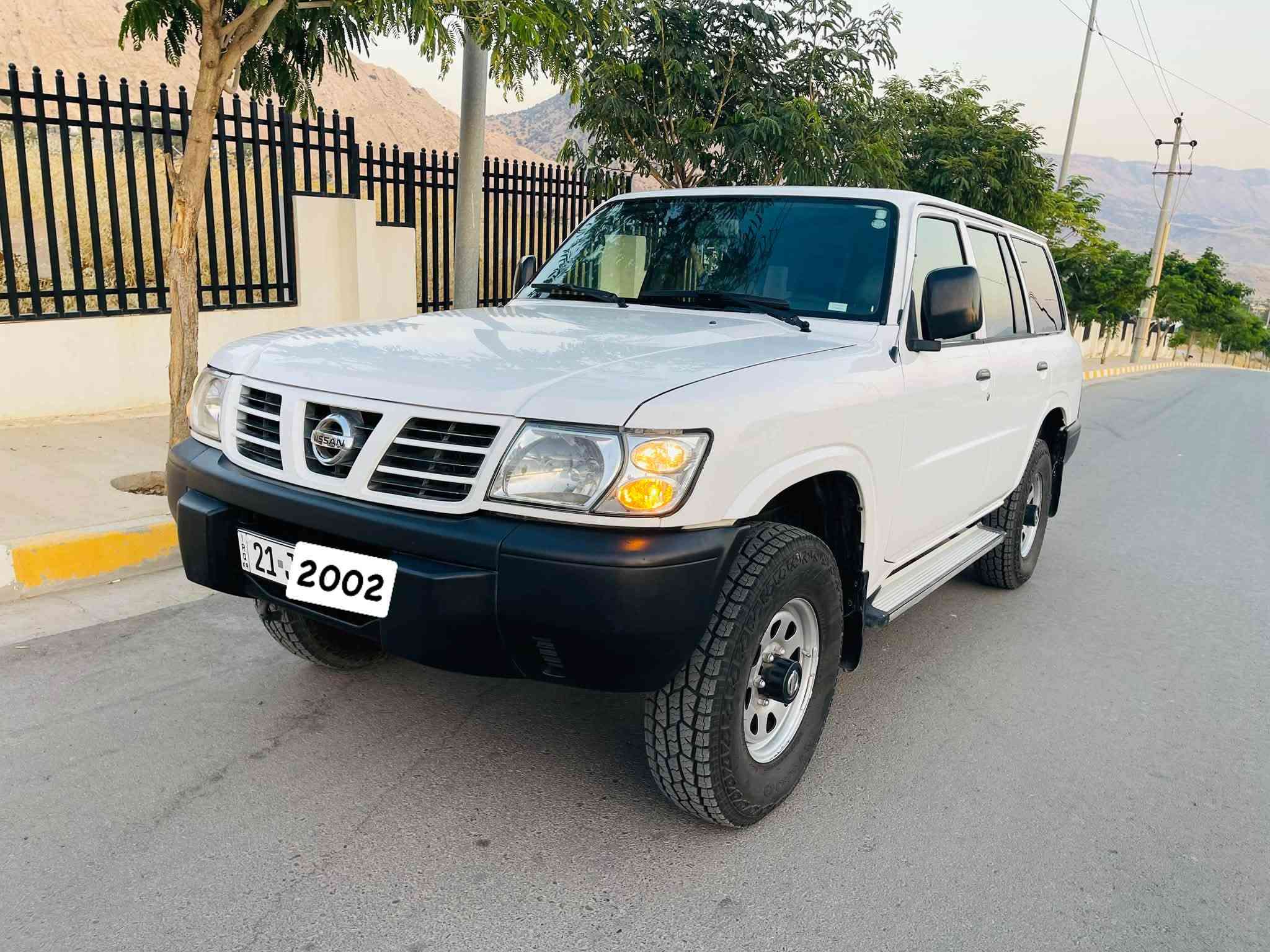 ماشاءالله لە ماڵی هەموو لایەک نیسان پاترۆڵ NISSAN PATROL
مۆدێل/2002 ناوبۆر رقم اصولی تحویل عسڵ نمونە نمونە 

بۆیاخ / یەک پەڵە بۆیاخی هەیە لە وێنەکە دیاری کراوە 

 گێڕو مەکینەی نەکراوەتەوە  هەموو گیانی دەقی بیلادی 

کم/269,000  هەزار ڕۆشتووە کوشنو بەرگە دەرگای بیلادی 

سەنەوی تاوکو 2031 تازەیە بەناوی خۆمەوەیە 

-تایەی -پاتری -ڕۆن -مەرج-هەمووی تازەیە 

تەقیوی نیە هەموو گیانی بەشەرت دەقی بیلادی 

سعر /پەیوەندی بکەن 

***********

نص مكتوب في الصور:
- 2002
- vv