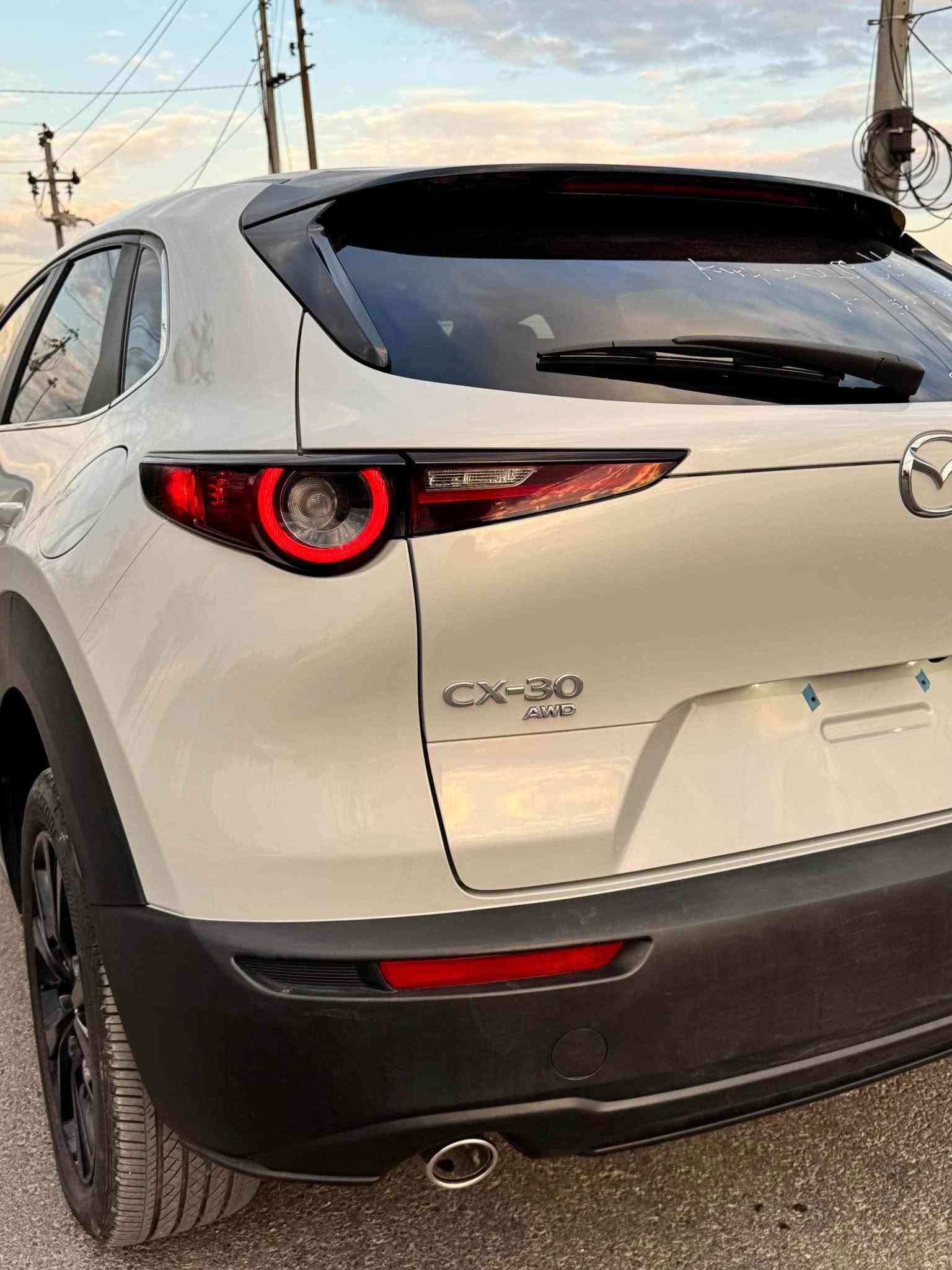 مازده CX30 بوند جملخ صبخ بدون دواخل ارباك سترين سيستم شرت ترقيم شيمالي مواصفات AWD بصمه ويل كروم شاشه شغال رادار حساسات كوشنات جلد كهرباي هيتر فول بس بدون فتحه سعر 123مجال بسيط رقم ولتساب *********** اكر, نينوى
