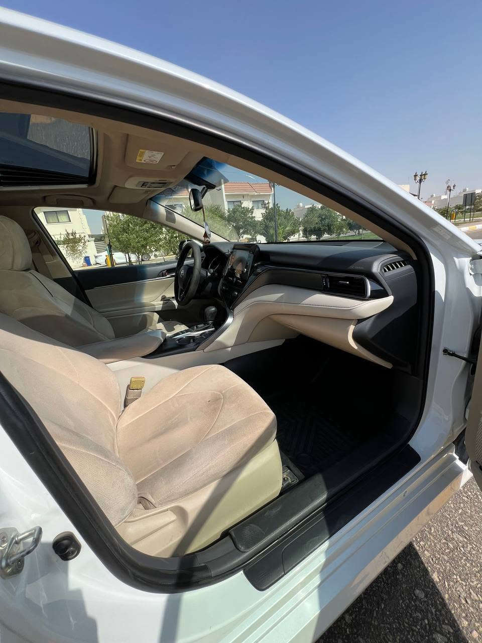 سعر مناسب ان شاء الله
كامري 2024 خليجي هايبرد وكالة عبد اللطيف فول مواصفات 

ياباني أصلي واضن ان جميع المواصفات معروفة 

مرقم بغداد سنوية لل30 بأسمي 

دهن بالوكالة حصرا واستخدام محسن

يوجد فيها صدعتين +طخة بسيطة في داير الجاملغ الخلف على وضعها وما ماثرة بصبغ السيارة موضحة بالصور 

كما مؤشر وسونار بتاريخ اليوم راح انزلة بالمنشور 

السعر 223 وبي مجال للي يجي يفحص 
يوجد عليها غرامة 100 الف تعطى للمشتري 

*********** دكتور احمد فقط اتصال
