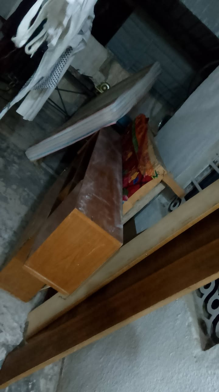 للبيع بسعر مناسب‏‪***********‬‏ مكان كوت غرفة كاملة
