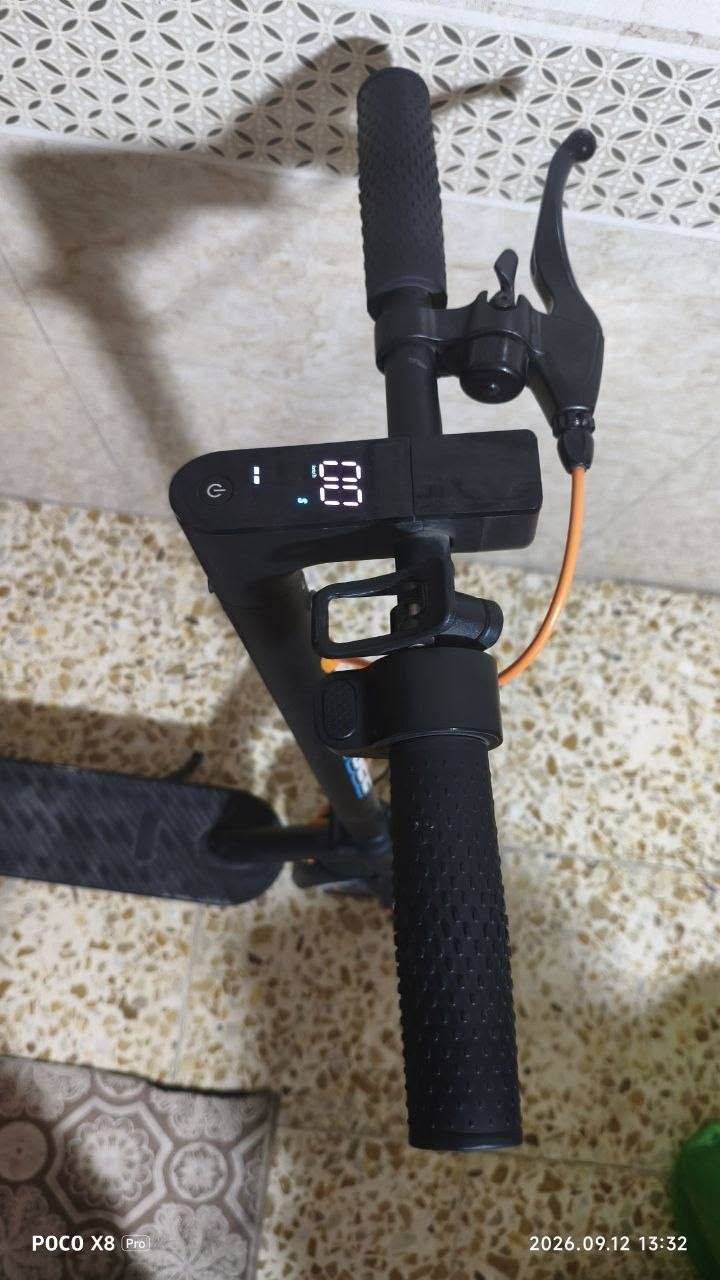 السلام عليكم سكوتر للبيع ب 300 وبيه مجال مكاني بغداد الحرية رقمي ***********

نص مكتوب في الصور:
- POCO X8 Pro 2026.09.12 13:34
- POCO X8 Pro 2026.09.12 13:32