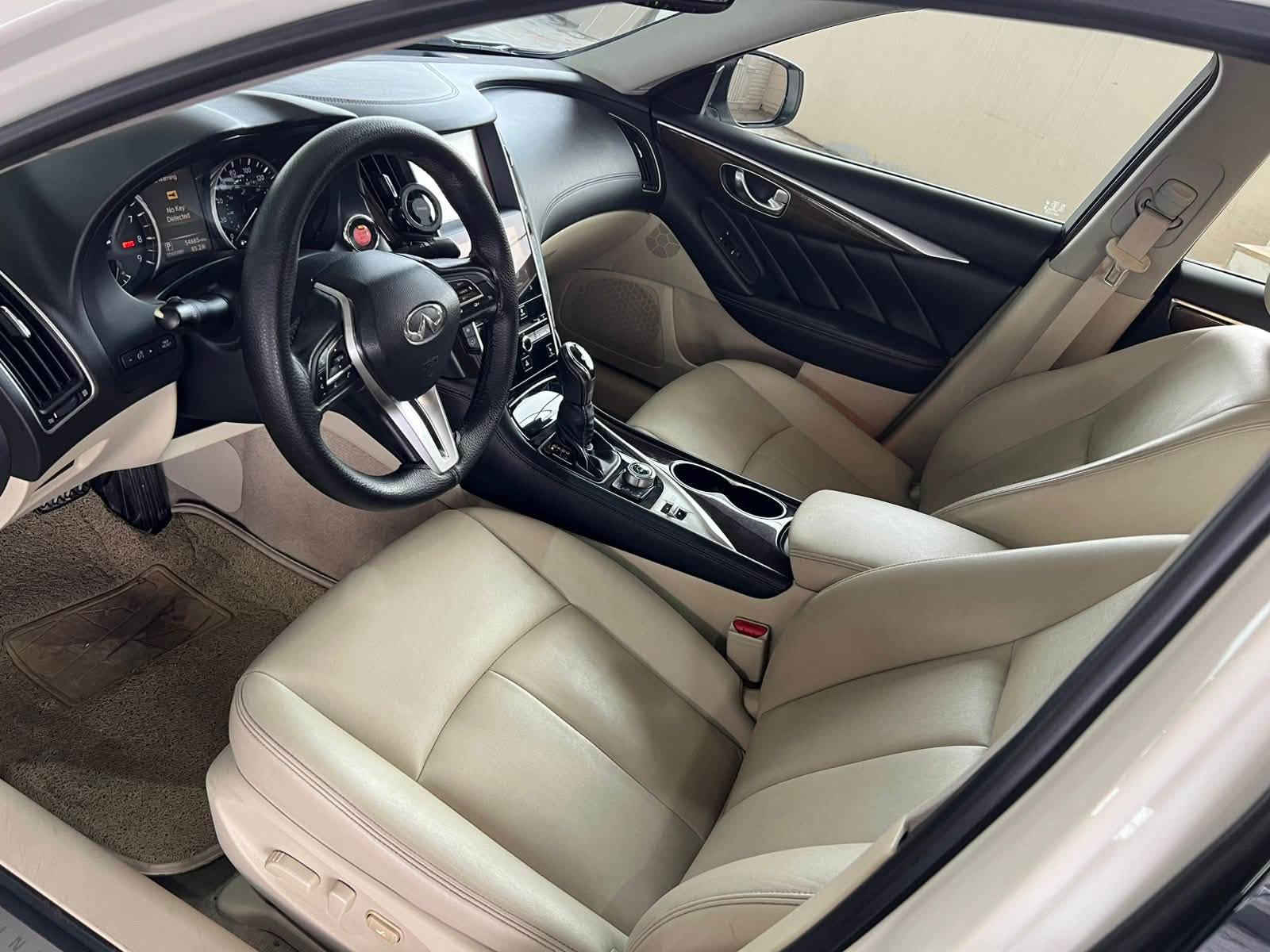 انفينيتي Q50 • ٣٫٠ توين تيربو • ٦٢ ألف ميل