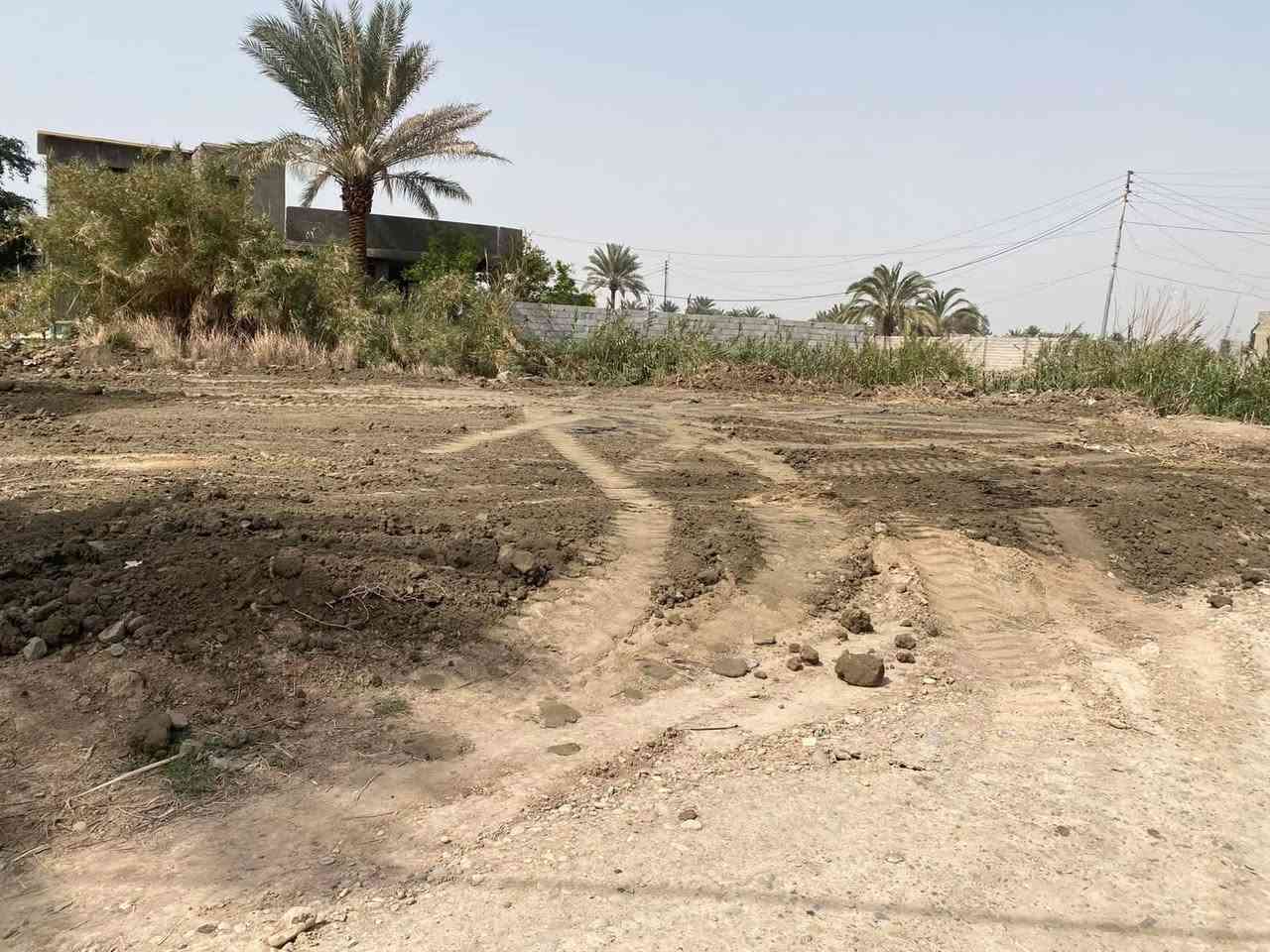 السلام عليكم
قطعة أرض للبيع المساحة 320 متر
طابو زرعي 117 
العنوان المدائن سلمان باك ( مقابيل قرية محمد الهندي ) 
الاستفسار 
واتساب ( *********** )
