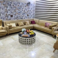كورنر عشر مقاعد أخو الجديد مكان حي الجهاد سعره 400للتواصل واتساب077307...