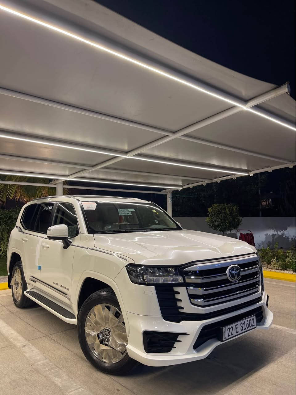 TOYOTA Land cruiser 2023
‏67,000 KM📦
🔻ارخص سعر بكل العراق
                                                        637$      GX.R 
                                                   [hidden information] 📞
‏‎سنة الصنع: 2023
‏‎ضمان شركة SAS
كل غراض بلادي 
 
ماشييه67 الف  كم 
‏‎المواصفات :
- محرك 6 سلندر 4000 L
‏‎- فتحة سقف ( سلايد ) 
-٣ شاشات 
- شاشات ترفيه خلفية
‏‎- مقاعد جلد 
‏‎- مقاعد كهربائية 
- مقاعد امامية تبريد 
- ⁠تبريد وتدفئة امامي خلفي 
‏‎- بصمة الابواب 
‏‎- صندوق كهربائي
‏‎- مصابيح LED و زينون
-7 راكب 
-شحن واير ليس 
-حساس امامي خلفي 
‏‎- حجم العجلات 20 inch 
مكفول كفاله عام كلشي مابيها بل باكيت

مكفولة كفالة عامة من الدعامية إلى الدعامية
‏‎ بدون صبخ .بدون بارد  ،بدون رصعات ،بدون حتى شخط
‏‎دعاميات هم بدون صبغ ،رمل مابي ،لحية بدون صبخ ..بقية كلها بشرط

محرك كير بشرط مامفتوح
‏‎سيارة حيل نظيفة كلشي عل بلاد لوك
‏‎سنوية زنكة كلشي جديد مدفوع لـ2029
‏‎باسمي السنوية بشرط تحويل و خرامة 
‏‎سيارة مابيـها دينار مصرف كامل من كل نواحي
رقم شيمالي 

نفسي يوم /تحويل و وكالة حاظر 
مكانك /داخل سليماني

[hidden information]📞
كوردي***********
عره بي *********** السليمانية, العراق
