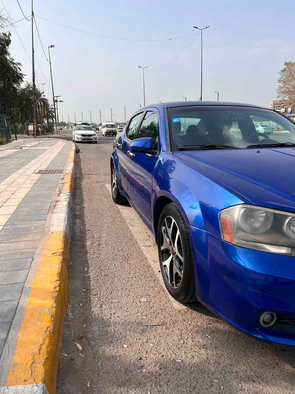 السلام عليكم
رايدها بـ65 ورقة 

دوج افينجر للبيع موديل 2013 RTمختمه 

كلها

رقم بغداد الدولي 

بـ اسمي

6 سلندر

عليها منظومه غاز كلش اقتصاديه

سياره من امريكا بيها جاملغ خلفي

و٣ قطع هنا جراد وانصبغت 

ابيع حزام*حتى لا ادوخك ولا دوخني

القمارة بيهة جراد

كير محرك تبريد نظيفات

ادامة كاملة للسيارة

سعرها مناسب بـ نسبه لنظافتها

65ورقة

***********
