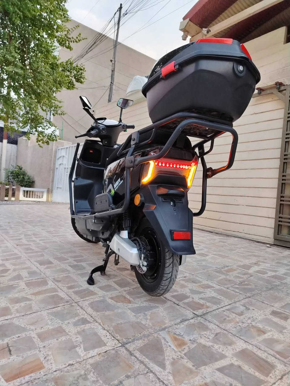 سكنس مدرع • ٦ بطاريات • ملف 1500