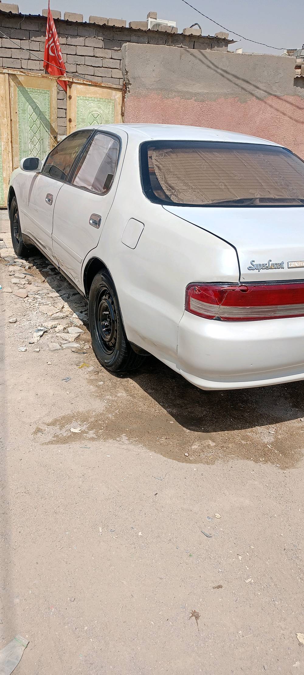 السلام عليكم 
كرسته نفخ موديل 95 بسمي سنويه منتهي  صار اله 20 يوم  كفاله كص ونقل جثه  بيه ضربه بالمدكر الخلفي  مامصبوغه عام  بيه جراد  كهربايات كله شغاله تبريد ويه السويج مكينه ونجي وكير خير الله تخم تاير توه شاده غرفته حلوه مثل ماشوف الصور  وحله بعد شاشه واي فاي ماكاني بصره الزبير محلت الشمال  سعر 57  وبيه مجال شي بصيط 
***********