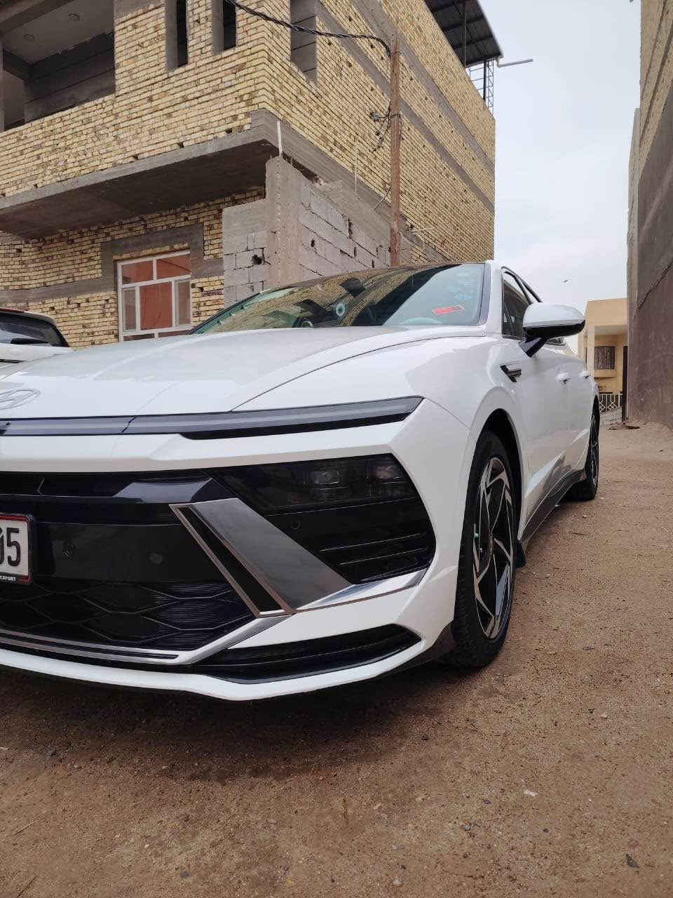 سوناتا 2024 ورد خليجي فول موصفات 1/1 معروفا vib
كفاله من ضربا وصبغ عده صبعين طخه عله وضعها ما مجيوسه 
سياره جاهزه من كل نواحي او جديده عله وضع شركه 
رقم اربيل وكاله بسمي تريد وكاله او تحويل حاضرين
مكينه كير حداده تبريد تايرات كهربائيات اي نقص ما بيهه 
ماشيه.60Km
السعر :225
للستفسار .***********
مكان سياره بصره اي ستفسار تواصل اتصل عل رقم غير متواجد عل فيس البصرة, العراق
