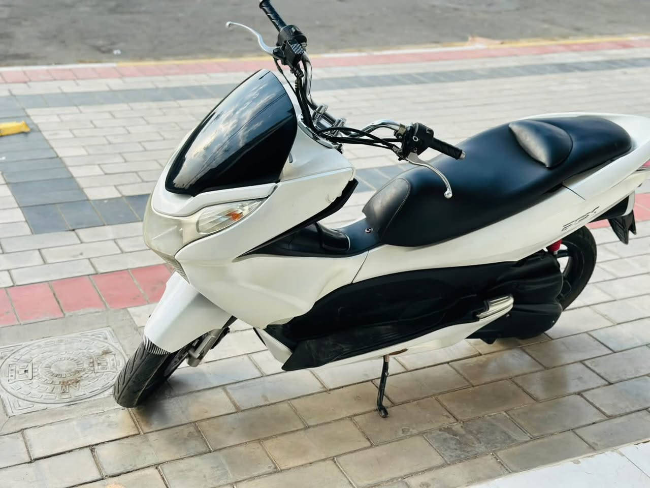 pcx جيل اول
ياباني ياباني مكينه 125
مكينة مكفوله دراجة حلوة مرتبة
مكاني واسط العزيزية
سعرها 1300 وبيها مجال
***********
