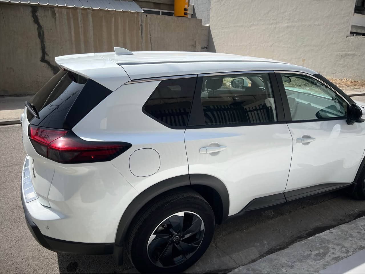 Nissan rogue 2024
٢٤هةزار كيلو مةتر روويشتووة نموونة لةجواني بي سبوغ  تةنها دةعامي سبوغة بي شوخت و قةپو قوپ مواسفات Sv دةبل ئةكسل ٣پستني توربو رادار خةتي جادة و سندوق شةفت و كوشن كارةبايي كوشن خةزن حةساس كاميرة زور مواسةفاتي تر بة نسبةت سبوغ سةيارةكة بي سبوغة دةعمةكةي خةفيفة بةدةنةي گوراوة شانصي و بةردي گزوز و دارو بةردي بةشةرت دةدةم تا بليي سةيارةكي جوانة ماشاءالله ي دةويت بةنسةب سعري داواي ١٥٧ وةرةقةي لي دةكةم و مةجاليكي برايانةي تيداية بو زانياري زياتر پةيوةندي بةم ژمارة تةلةفونانة بكةن:
واتساب و كورةك:***********
كورةك :*********** أربيل, العراق

نص مكتوب في الصور:
- 12:57 LTE 87 2 / 18 1:1 BIDCARS bid.cars
- 12:57 87 LTE 1 / 18 1:1 BIDCARS bid.cars