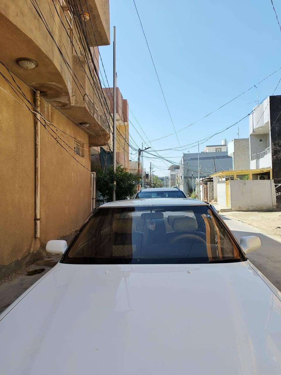 الأدمن المحترم .. مارك 1990 مكفولة من الصبغ والسماعة،  محرك بطة تحوير درجة أولى،  السعر ٥٨ وبيها مجال، ديالى ، بعقوبة ***********
