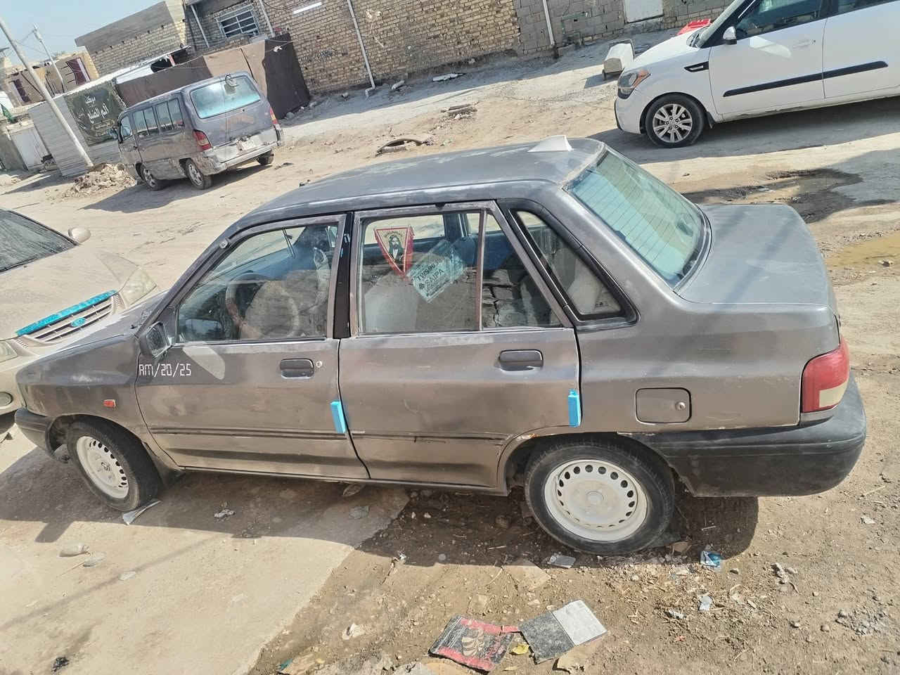 السلام عليكم سياره سايبه 12للبيع سياره جاهزه تخم تأير جديد حداديه جديده كير ومحرك مكفول ماعده الرابع مرات يجي ومرات لا سياره حلوه بس جادره تبريد شغال رقم مميز السعر 22 وبيه مجال العنوان بابل القاسم الرقم ***********

