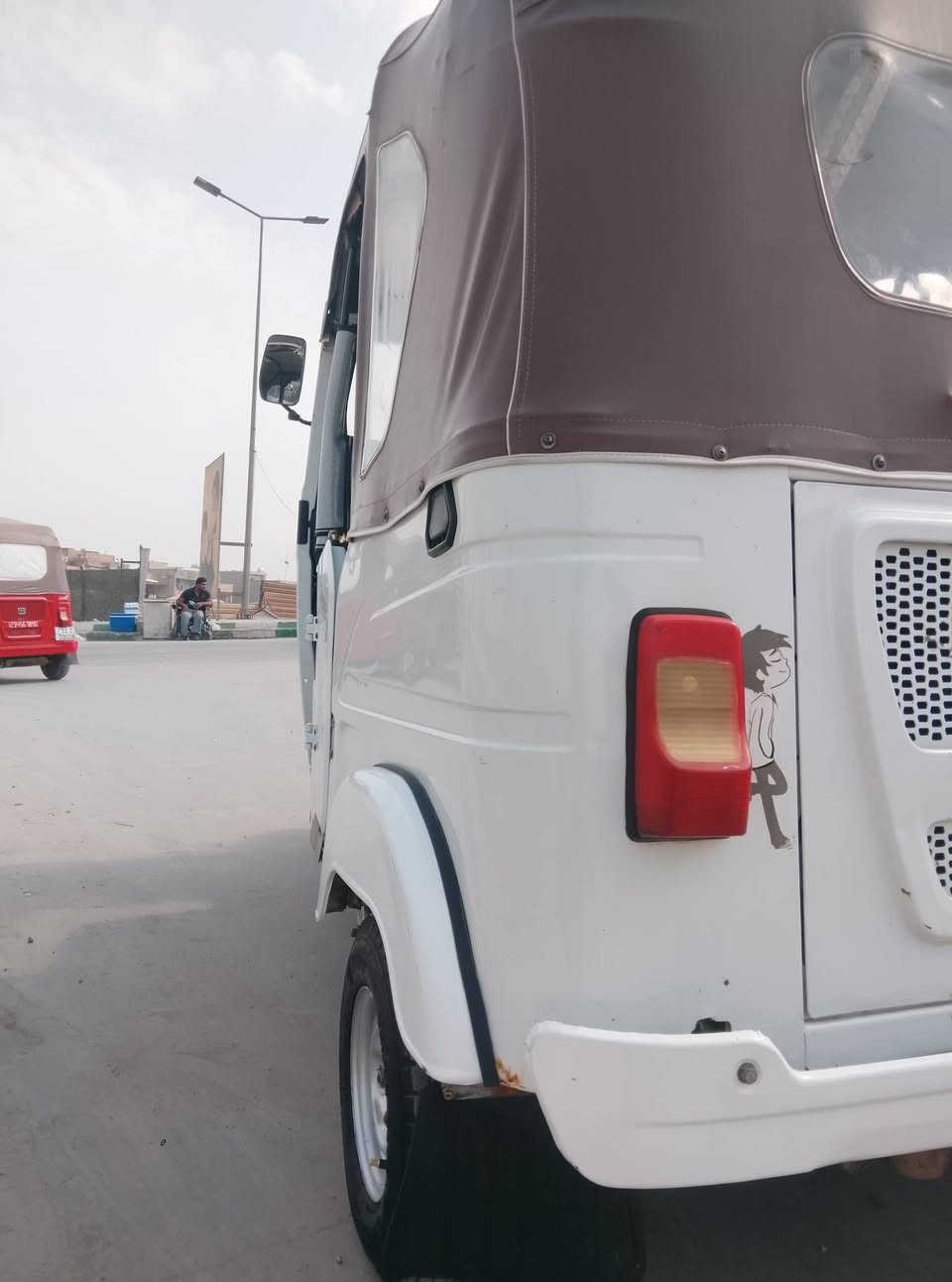 تكتك ٢٠٢٢ • مكينة واكسل • بحالة جيدة