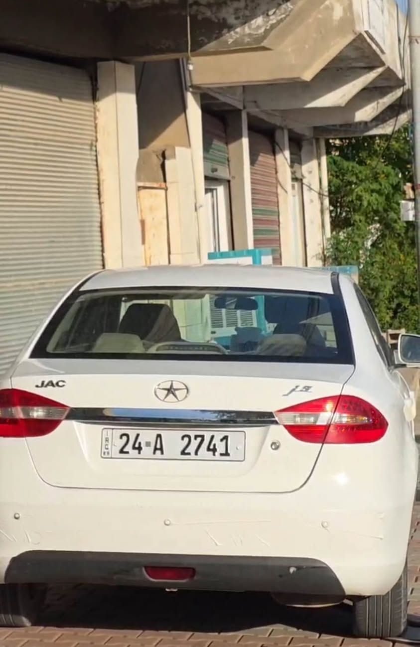جاک ٢٠١٢ 
بەبی بۆیاخ بی لیدران 
سەیارکە 172 هەزاری هەقیقی رۆشتیە بە شەرت
هەزەو سەنەوی نویە هاتا2031 
تەقەو رەقە بە شەرت  کارەبای بەشەرت
گیروو مەکینە بەشەرت ١٠٠٠ فیتەر
هەر چوار جام کارەبای 
 کوشین جڵد 
تەبریت ساردو گەرم بەشەرت
گیر حادی 
ئاوینە کارەبای
تازە کامل سەرفز کراوە رونی گیرو مەکینە گۆراوە چوار پلاکی نوی بۆ بستراوە
سەیارە توندۆ تۆڵە هەموو گیانی بەشتر 
لۆ زانیارئ  زیاتر پەوندی بکە
watsaap~vaibar/*********** رانية, السليمانية
