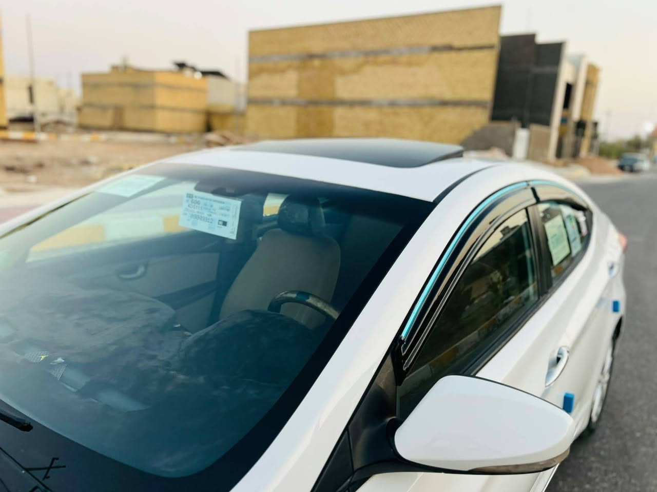 سلام عليكم النترا ١٥ خليجي ١٨٠٠ كير محرك حداديه تخم تاير تبريد خير من الله شاشه كامره دواره تحكم فول السياره فتحه سقف مواصفات كامله السياره نظيفه كلش مال بيت السعر ١٠٨ وبيها مجال *********** استفسار واتساب اتصال
